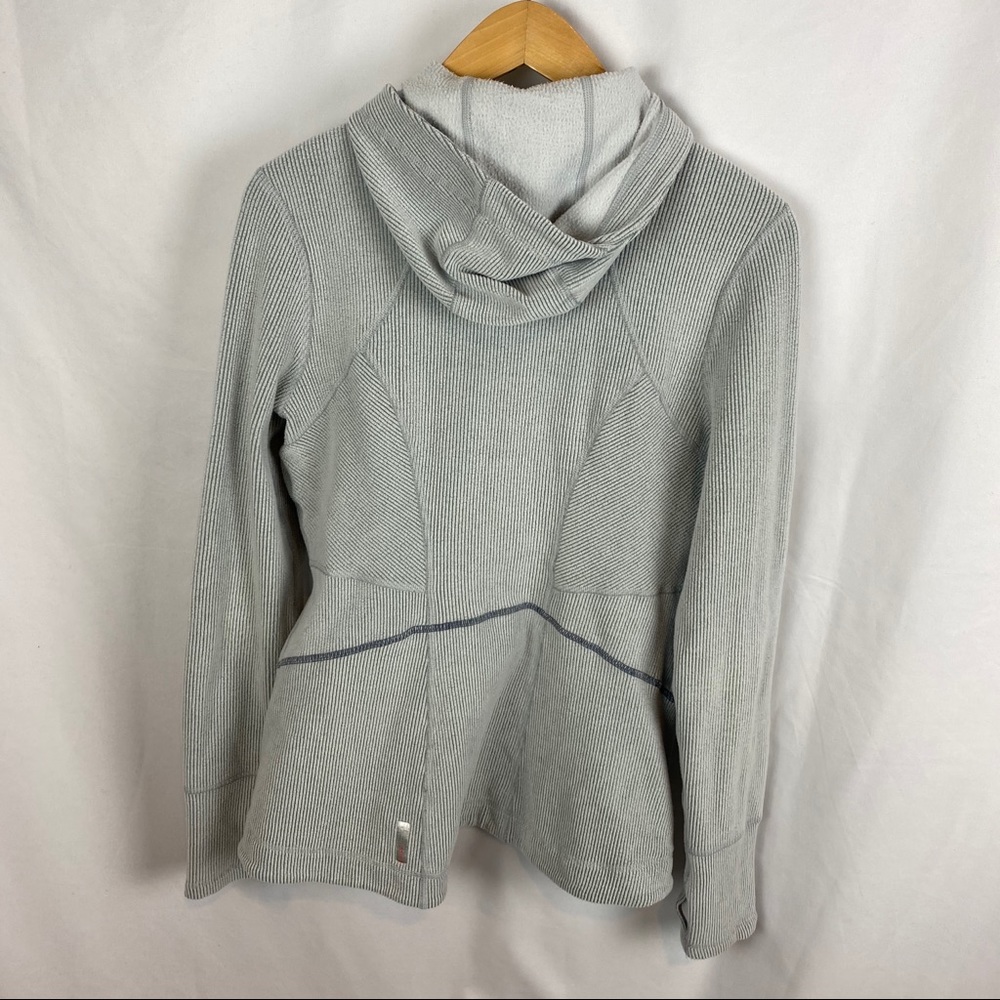 Zella pull over - Picture 3 of 7